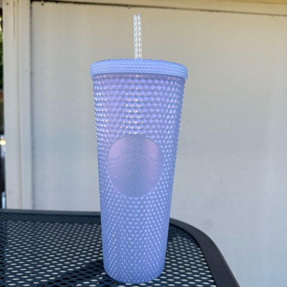 Starbucks Holiday 2021 Icy Venti tumbler - Picture 3 of 6